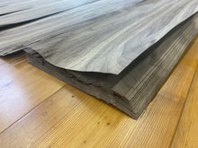 画像をギャラリービューアに読み込む, 天然木 突板素材シリーズ ウォールナット板柾込み (厚0.5mm程度、巾190mm程度、長3,500mm程度) 24枚セット